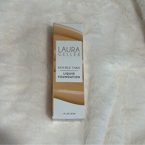 Laura Geller Double Take Liquid Foundation - Warm Beige